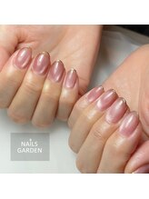 ネイルズガーデン(NAILS GARDEN)/マグネット×ミラーライン