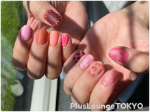 プルースラウンジ トウキョウ(Plus Lounge TOKYO)/マットアニマル柄ちぐはぐネイル