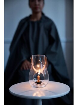 アウン 高島本店(aUN)/よもぎ蒸し中は和蝋燭で瞑想時間