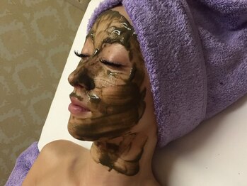 カン コルギセラピー 横浜(KAN)の写真/『鏡を見るのが楽しみに変わる！』毛穴をキュッと引き締めてきめ細やかなツルツルなお肌に…★