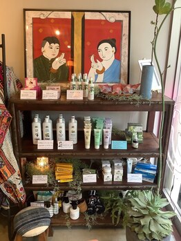 ニムサウナ(nimsauna)/コスメ棚