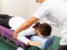 高槻腰痛センター/背中を伸ばす体操