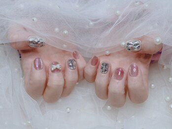 ブリー(Brille)/ワンホンネイル