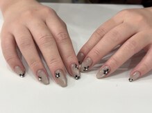 リノ(Lino)/お花ネイル