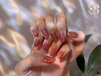 エム ネイルサロン(M)/マグネットフレンチ