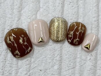 ハニービービー(Honey Bee Bee)/レオパードネイル