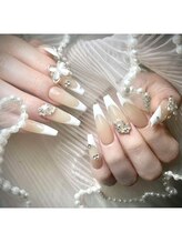 ディーエヌネイルサロン(d’n nailsalon)&nbsp;スタッフ あかり