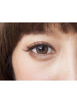 ボリュームのある目元にしたい