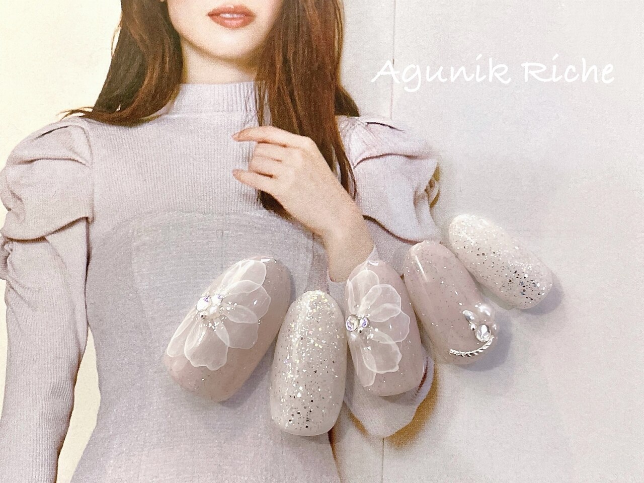 2025年-2026年冬トレンド】フラワー ブライダルのネイルデザイン集