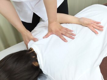 西葛西ソレイユ整体院/肩甲骨はがし