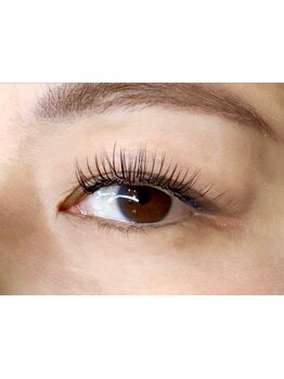 ボリュームのある目元にしたい