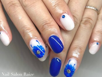 ライズ 本町店(Raize)/ブルー/お花/きれい