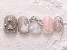 苺フラッシュピアスリボン￥9000