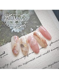 6月のニュアンスネイル