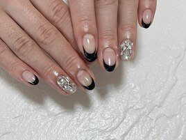フレンチ埋め尽くしネイル