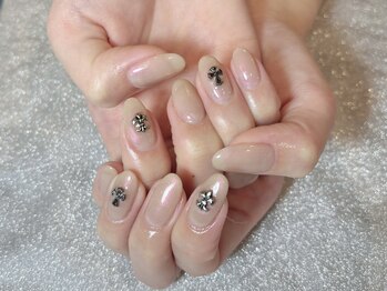 キャッツアイ東京 新宿店(Cat's eye TOKYO)/ワンカラー