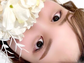 アイラッシュサロン ブラン イオンモールかほく店の写真/【口コミ高評価★まつげパーマ】地まつげの長さを最大限に活かしパッチリ理想な目元に♪パリジェンヌも◎