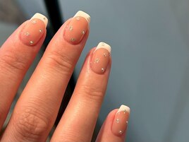 ＊ビジューフレンチネイル＊