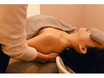 リュネ(lune)/肩甲骨マッサージ