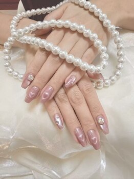 ユミ(Umi)の写真/【きれいなフォルムで映える爪先に★】普段お爪をのばせない方でも、かわいいネイルに♪定額デザインあり◎