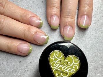 エードット(a.)/フレンチネイル