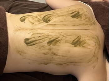 アイル 玉造店(iru)の写真/＜都度払いOK＞ニキビ・毛穴・肌トラブルでお悩みの方にオススメ◎お肌に合せて選べるハーブピーリング★