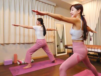 スリールヨガ 銀座(SOURIREYOGA)/ペア割/ヨガピラティス/骨盤矯正