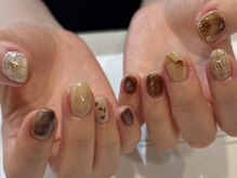 クルネ(QULNE)/秋ニュアンスネイル/ブラウン