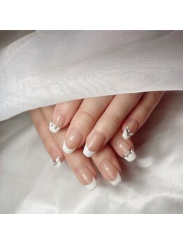 ゾウゾウ(Zow Zow)/フレンチネイル♪