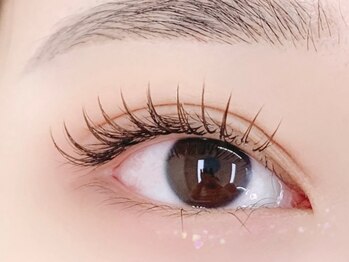 ユナビ 池袋東口(Yunabi)の写真/【目の形に合わせたまつ毛パーマ】30種類以上のパーマロッドから似合わせまつげパーマに！なりたい自分に◎