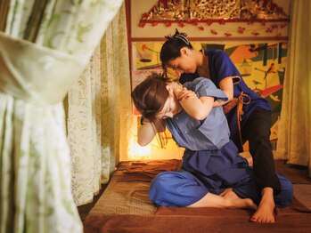 ルントーンディ/タイ古式コース（ストレッチ）