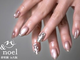 グレージュマグネットネイル