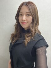 グランウィーユ トゥジュール 銀座(Grand oeil toujours) Karen 5月～1号店