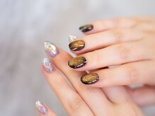 ネイルサロン レボルデ/マグネットネイル