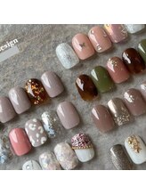 シンプル/オフィスネイルでも周りと差をつけたい方オススメ♪定額Design新規/6500円、5500円コース