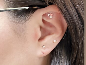 グリッタープラス(glitter plus)/耳つぼジュエリー
