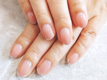 ラバーズネイル(Lover's Nail)の写真/《シンプル×美フォルム》日常に溶け込むデザインが得意*大人女性の指先を美しく演出。オフィスネイルも◎