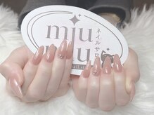 ミュウミュウ(miumiu)/冬限定ネイル特集