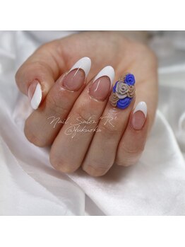 ネイルサロン R/スタイリングコース aki指名