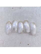 ネイルアンドまつげ リュフェール 五反田(Nail Lufaire)/もやもやホワイトミラーネイル