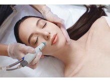 ウールー(Heureux)/超話題のハイドラフェイシャル！