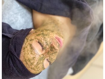 ビューティサロン アール(R)の写真/隠れ家サロンで大人のニキビ予防,シミしわ予防！美容で大切な”継続”しやすい価格で、満足の結果へ☆