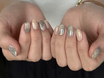 ニュアンスネイル