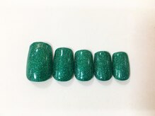 ワンカラージェルネイルショップ イオン新潟東店/ワンカラー　ラメグリーン