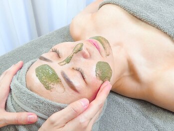 エステサロンブランシュ(Esthe salon Blanche)/剥けないハーブピーリング！