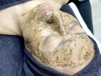 ジェネシス プラス 大津京店(Genesis Plus)の写真/《REVI導入店》美容業界大注目の剥けないハーブピーリング！痛みが苦手な方も◎お肌の土台から美肌へ♪