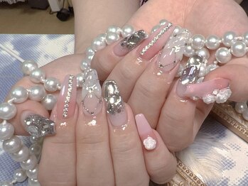 モアネイル 新宿/ワンホンネイル/持ち込み/新宿