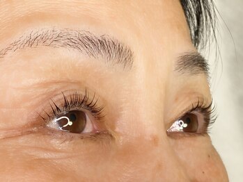 アースビューティー(EARTH BEAUTY)/似合わせラッシュリフト