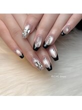 リッシュ ドゥ(RICHE deux)/大人可愛い黒フレンチネイル♪