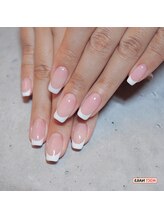 マニクション ネイルズ(M2CT NAILS)/フレンチネイル